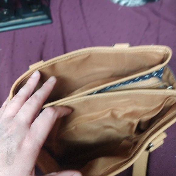 Boscov Navy Polka Dot Purse - Picture 2 of 5